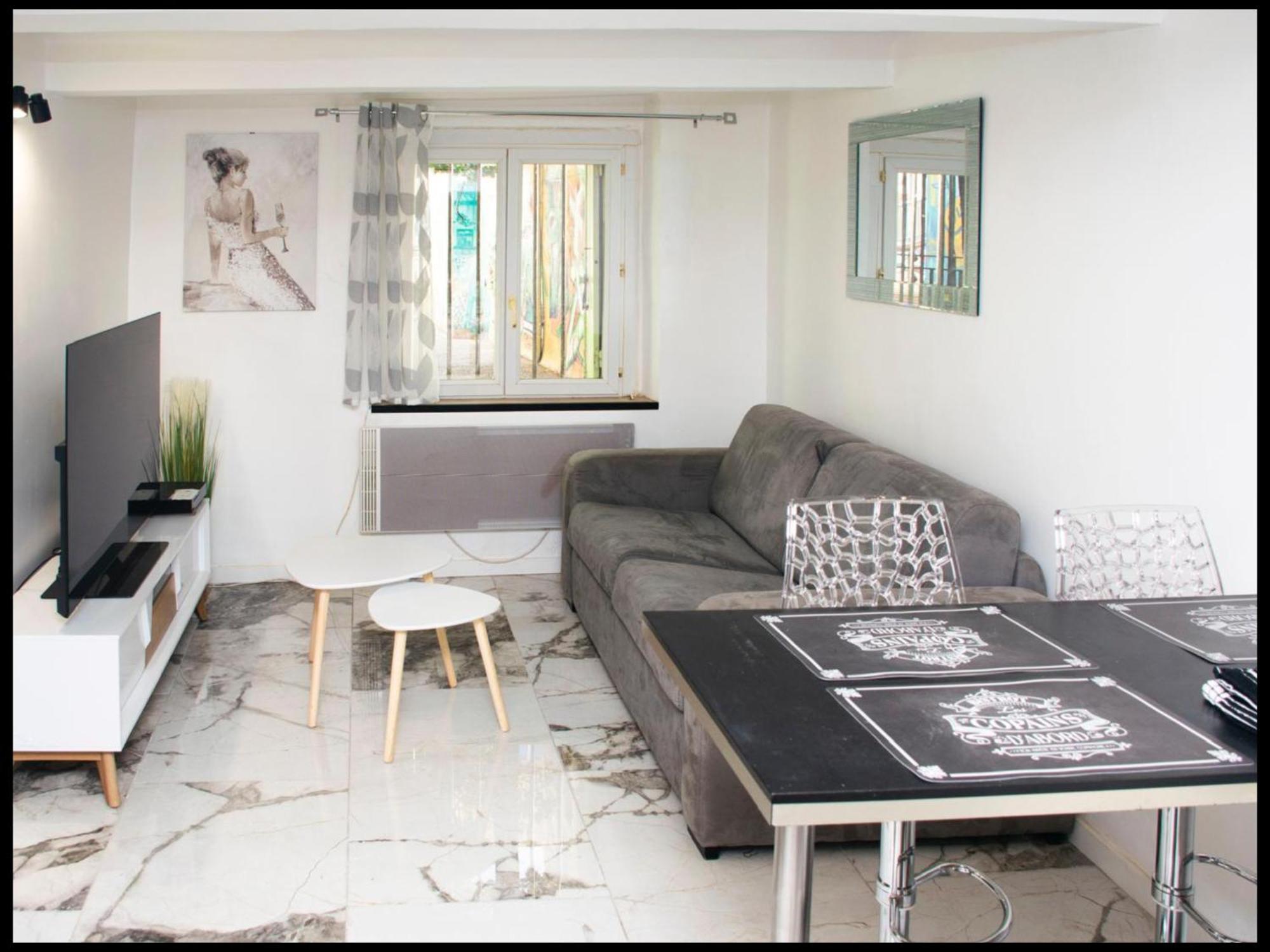 La Calade Enchantee Pour 4 Marseille Exterior photo